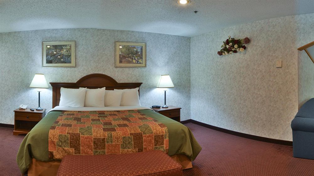 Rodeway Inn Coopersville Exterior foto